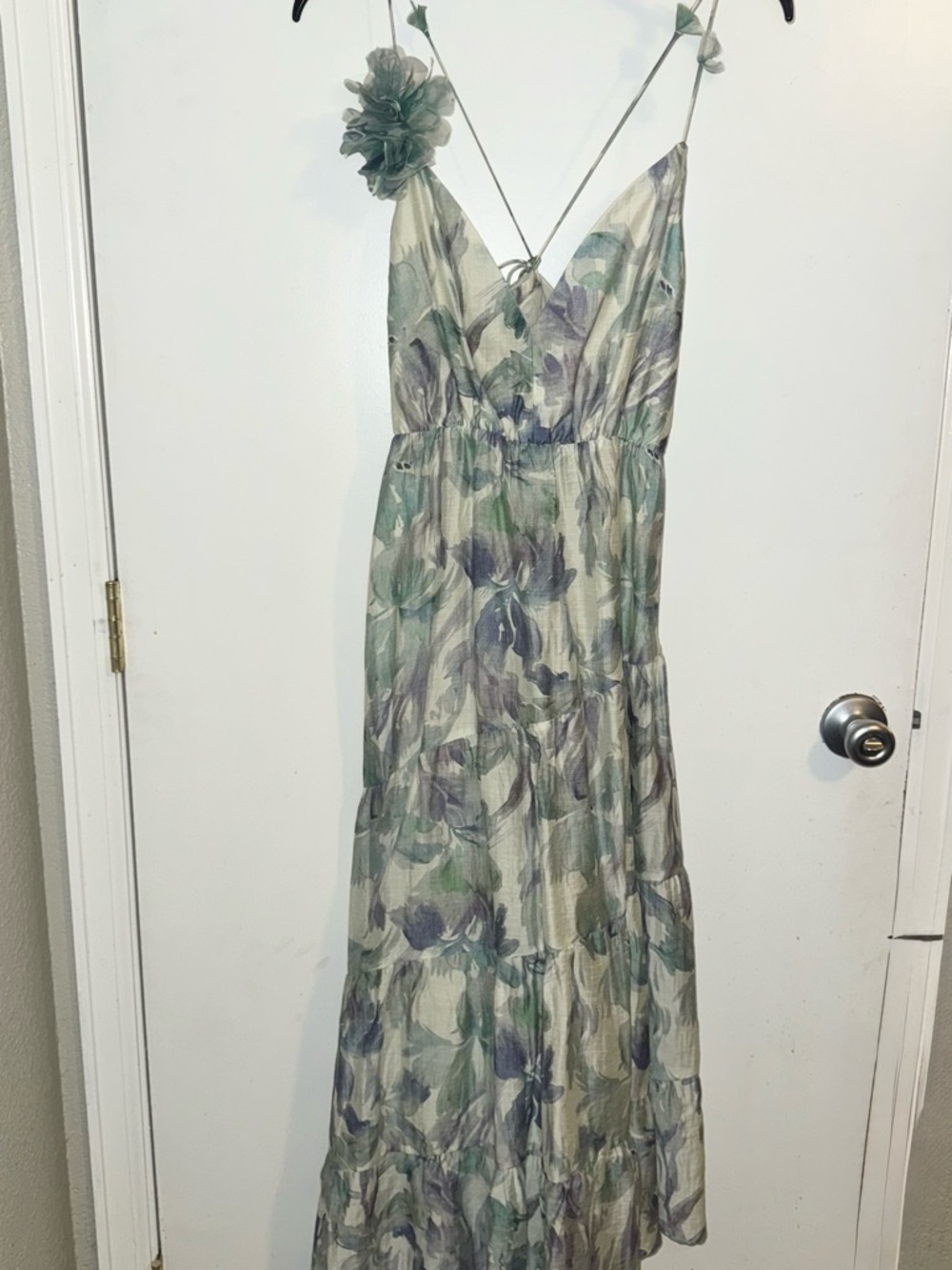 Lucy Paris Blue and Mint Floral Tiered Midi Dress - Picture 9 of 10
